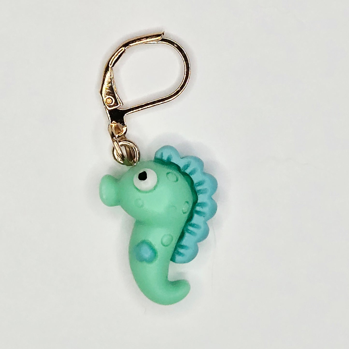 Single Stitch Marker - Seahorse - Fob Charm - Nautical Ocean Animal Green